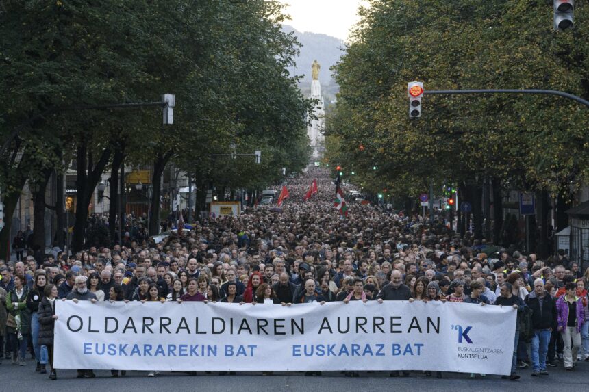 Euskalgintza, oldarraldiaren aurkako borrokan murgildua