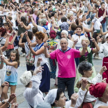 Herri guztietako soinu banda