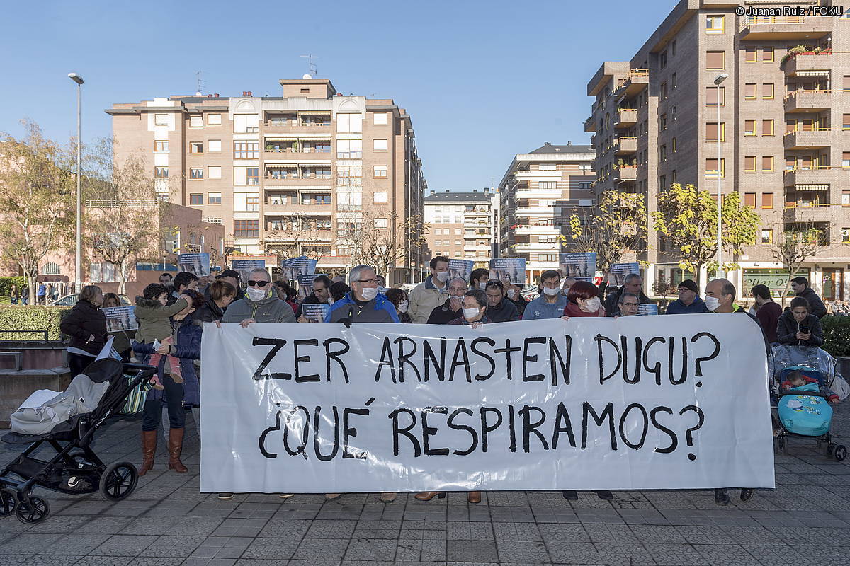 Auzitan jarri dute Jaurlaritzaren txostena, airearen kalitatearena